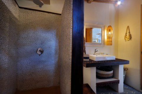 5 bedrooms Villa in Tampaksiring, Gianyar, Bali (2296) 10
