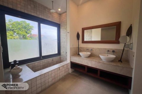 Vila 4 kamar tidur di Canggu, Badung, Bali (9308) 5