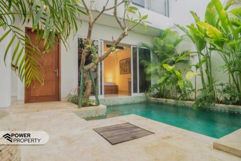 Vila 3 kamar tidur di Benoa, Badung, Bali (9309)