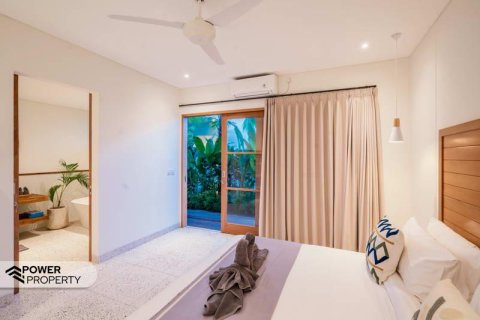 Vila 3 kamar tidur di Canggu, Badung, Bali (9739) 8