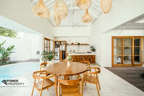 Vila 3 kamar tidur di Canggu, Badung, Bali (9739) 29