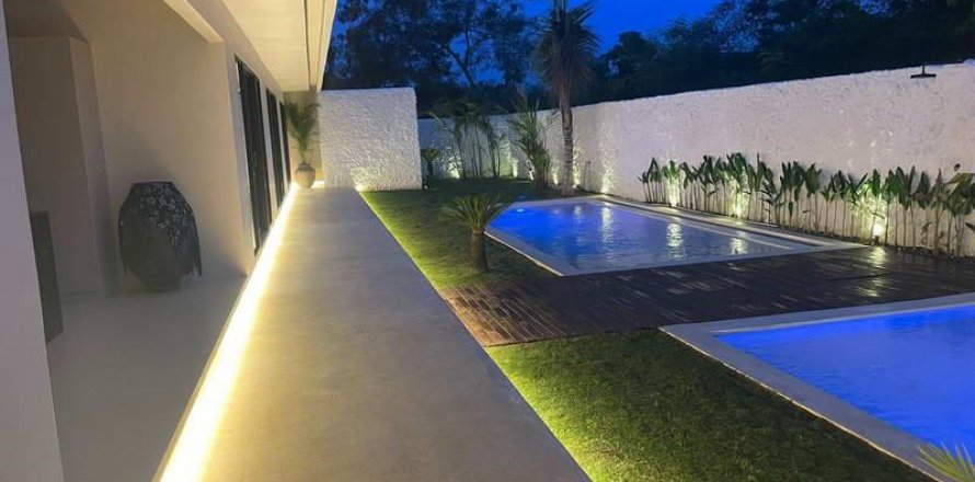 Vila 3 kamar tidur di Kuta Selatan, Badung, Bali (8472)