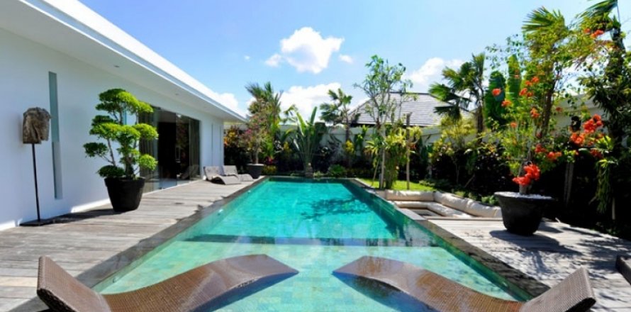 3 bedrooms Villa in Seminyak, Badung, Bali (2011)