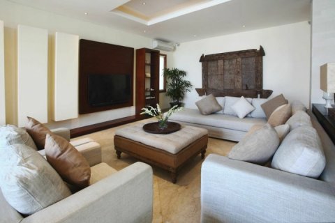 5 bedrooms Villa in Klungkung, Bali (1348) 9