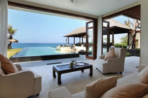 5 bedrooms Villa in Klungkung, Bali (1348) 10