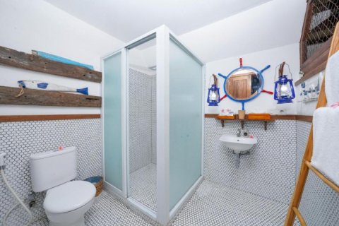 Вилла с 6 спальнями в Тампаксиринг, Гианьяр, Бали (5055) 25