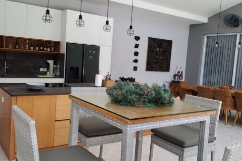 4 bedrooms Villa in Kerobokan, Badung, Bali (720) 13