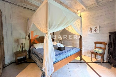 4 bedrooms Villa in Tibubeneng, Badung, Bali (13411) 3