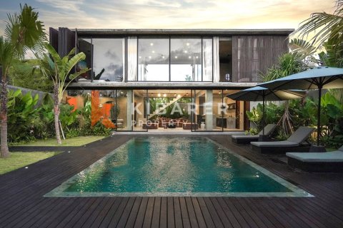 Vila 4 kamar tidur di Denpasar, Bali (12558)