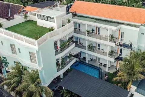 Vila 18 kamar tidur di Canggu, Badung, Bali (11296)