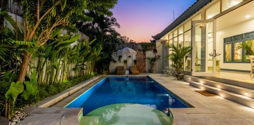 2 bedrooms Villa in Seminyak, Badung, Bali (11499)