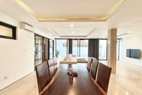 5 bedrooms Villa in South Kuta, Badung, Bali (9185) 8