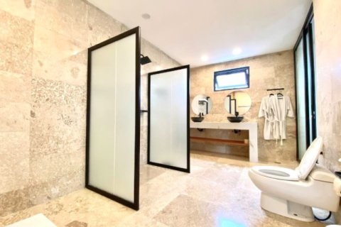 5 bedrooms Villa in South Kuta, Badung, Bali (9185) 19