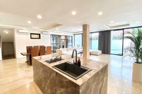 5 bedrooms Villa in South Kuta, Badung, Bali (9185) 9