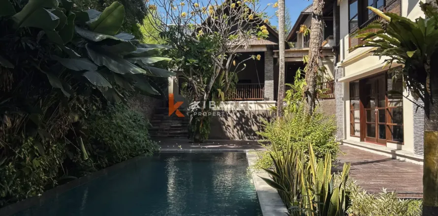 4 bedrooms Villa in Badung, Bali (13952)