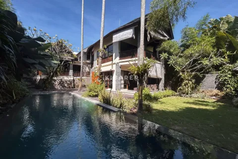 4 bedrooms Villa in Badung, Bali (13952) 2