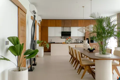 4 bedrooms Villa in Tibubeneng, Badung, Bali (11090) 14