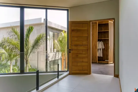 5 bedrooms Villa in Tibubeneng, Badung, Bali (11091) 18