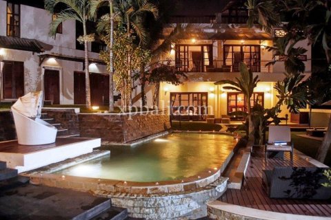 Vila 8 kamar tidur di Tampaksiring, Gianyar, Bali (6007)