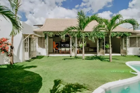 Vila 4 kamar tidur di Badung, Bali (13768)