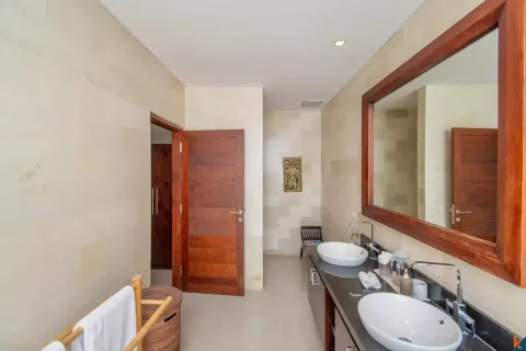 3 bedrooms Villa in Tibubeneng, Badung, Bali (14065) 12