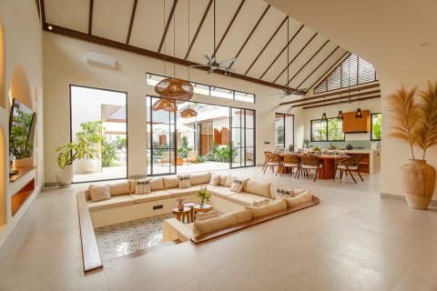 Вилла 550м2 в Керобокан, Бадунг, Бали (17155) 5