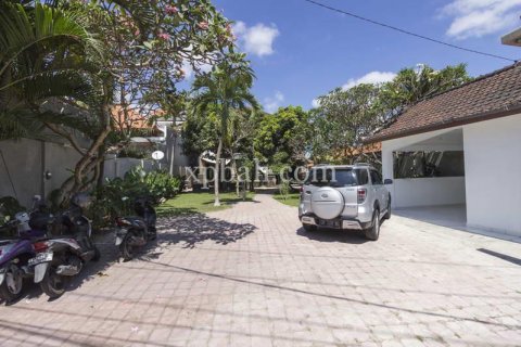3 bedrooms Villa in Kerobokan, Badung, Bali (17151) 3
