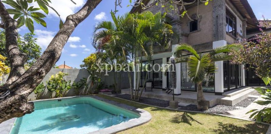 3 bedrooms Villa in Kerobokan, Badung, Bali (17151)