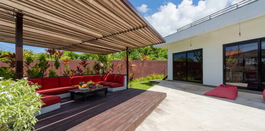 4 bedrooms Villa in South Kuta, Badung, Bali (5868)