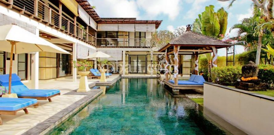 5 bedrooms Villa in Jimbaran, Badung, Bali (850)