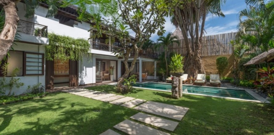 3 bedrooms Villa in Seminyak, Badung, Bali (1465)