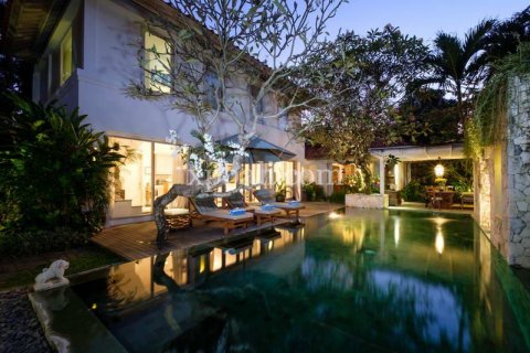 4 bedrooms Villa in South Denpasar, Denpasar, Bali (5933) 21
