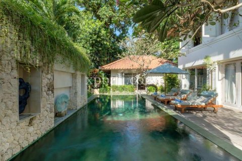 4 bedrooms Villa in South Denpasar, Denpasar, Bali (5933) 10