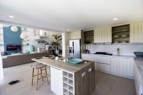 6 bedrooms Villa in South Kuta, Badung, Bali (5937) 11