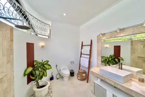 3 bedrooms Villa in Tibubeneng, Badung, Bali (10901) 12