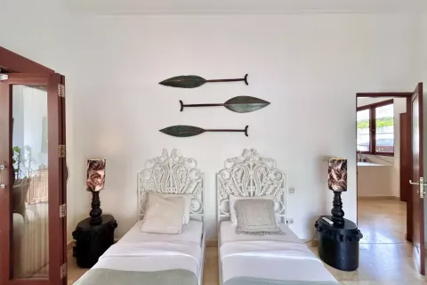 3 bedrooms Villa in Tibubeneng, Badung, Bali (10901) 9