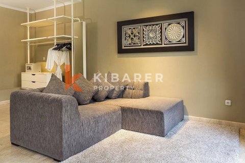 Vila 2 kamar tidur di Tibubeneng, Badung, Bali (13659) 3