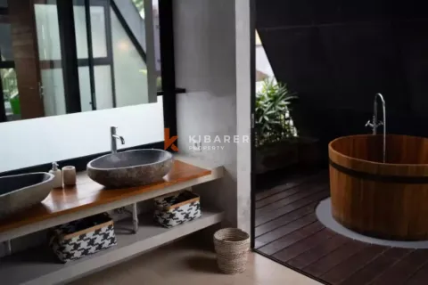 4 bedrooms Villa in Tibubeneng, Badung, Bali (12953) 11