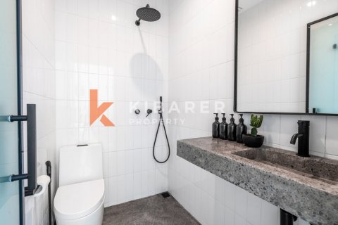 Vila 3 kamar tidur di Tibubeneng, Badung, Bali (13491) 24