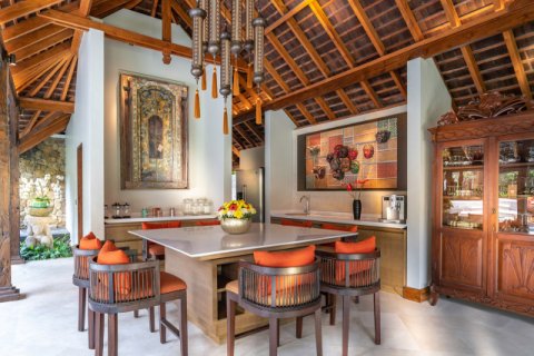 4 bedrooms Villa in Seminyak, Badung, Bali (1223) 8