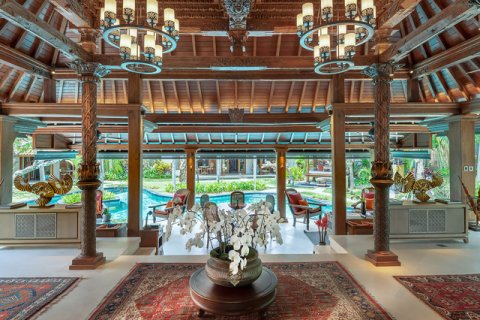 4 bedrooms Villa in Seminyak, Badung, Bali (1223) 3
