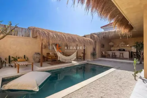 Vila 3 kamar tidur di Pererenan, Mengwi, Badung, Bali (12816)