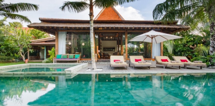 2 bedrooms Villa in Canggu, Badung, Bali (1960)
