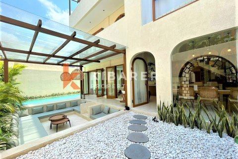 3 bedrooms Villa in Tibubeneng, Badung, Bali (12669) 22