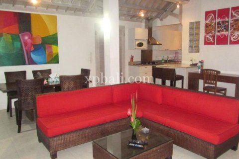 Vila 6 kamar tidur di Seminyak, Badung, Bali (982)