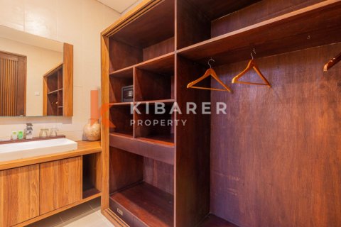 Vila 3 kamar tidur di Jimbaran, Badung, Bali (13579) 12