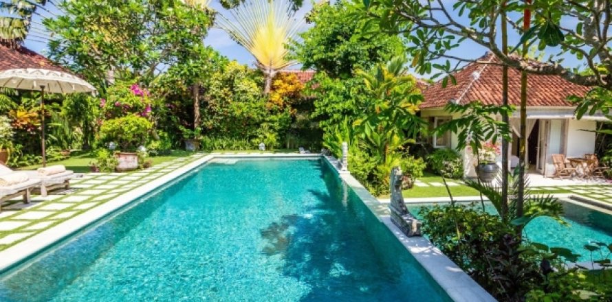 4 bedrooms Villa in Kerobokan, Badung, Bali (1627)