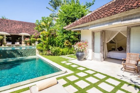 4 bedrooms Villa in Kerobokan, Badung, Bali (1627) 3