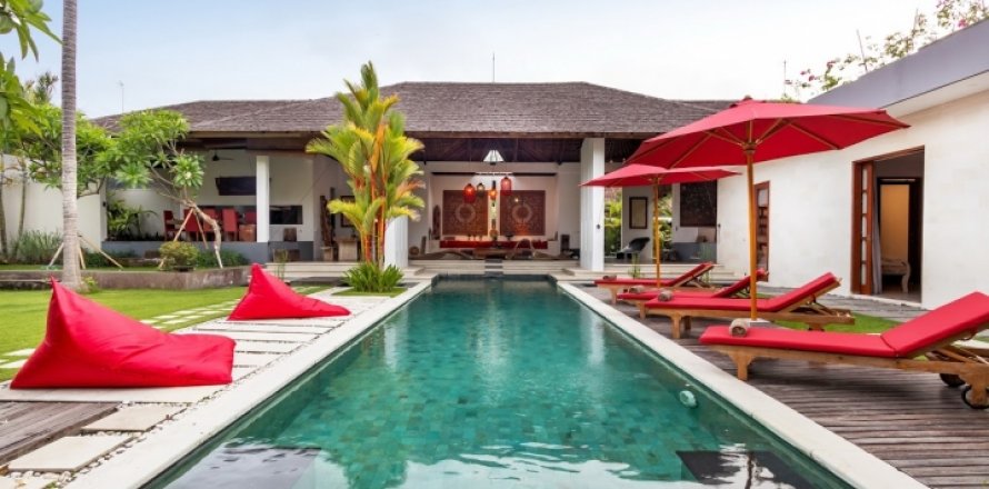 4 bedrooms Villa in Seminyak, Badung, Bali (1625)