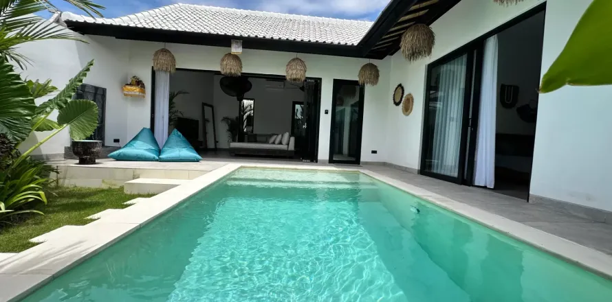 2 bedrooms Villa in Kerobokan, Badung, Bali (11488)